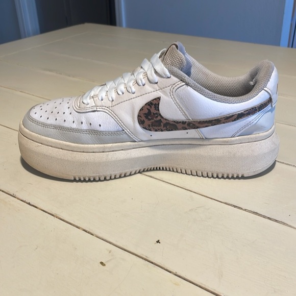 Nike Court Vision Alta Platform Cheetah Print Lace Up Low Top Sneakers 9.5 - Picture 9 of 12